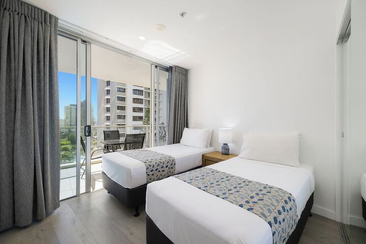 Room 21 of 171