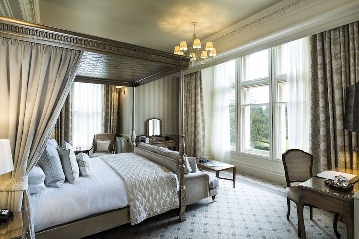 Room 4 of 67