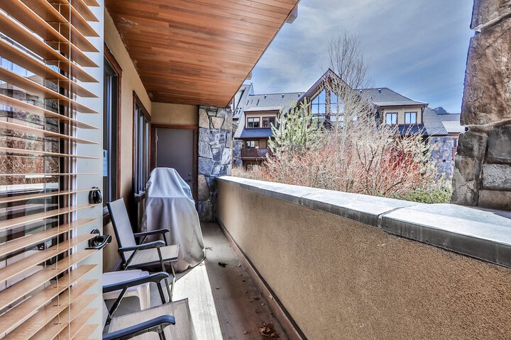 Terrace/Patio 40 of 185