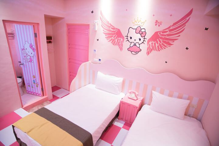 Room 43 of 89