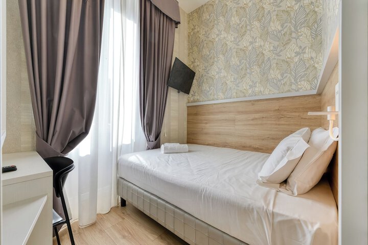 Room 5 of 58