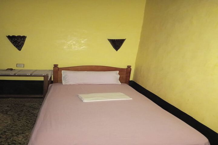 Room 62 of 77