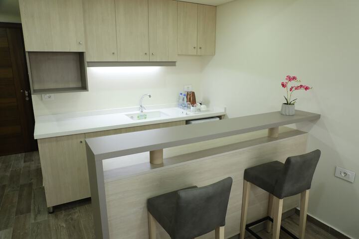 Room 8 of 36