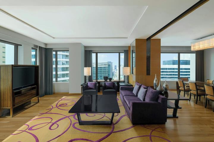 Room 40 of 122