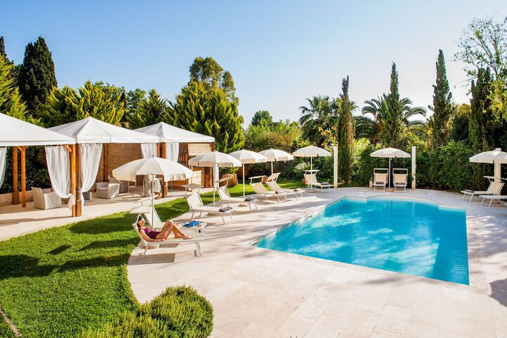 Pools & Facilities