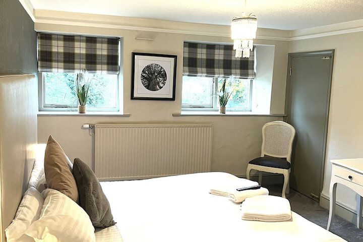 Room 6 of 31