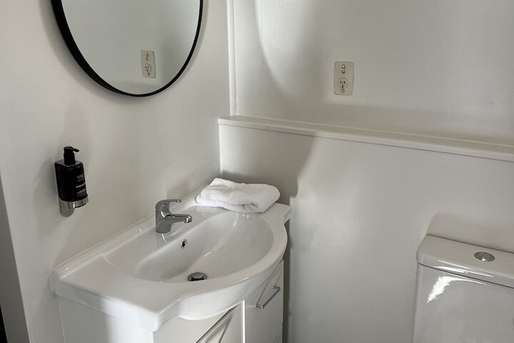 Room 16 of 26