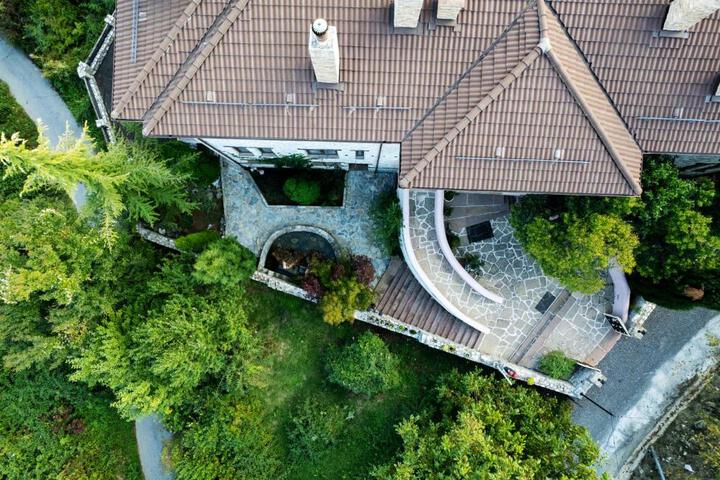 Alseides The Home Experience