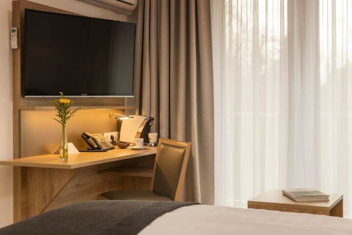 Room 20 of 43