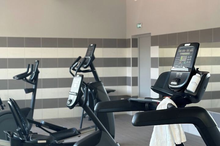 Health and Fitness 26 of 80