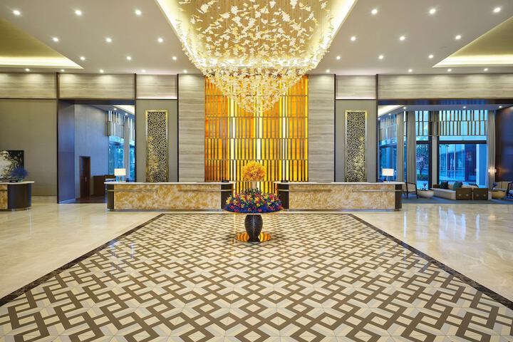 Guest Lobby
