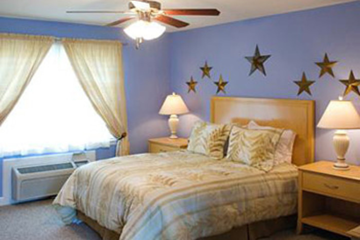 Room 38 of 83
