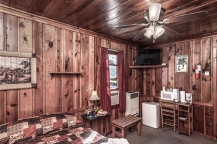 Room 27 of 27
