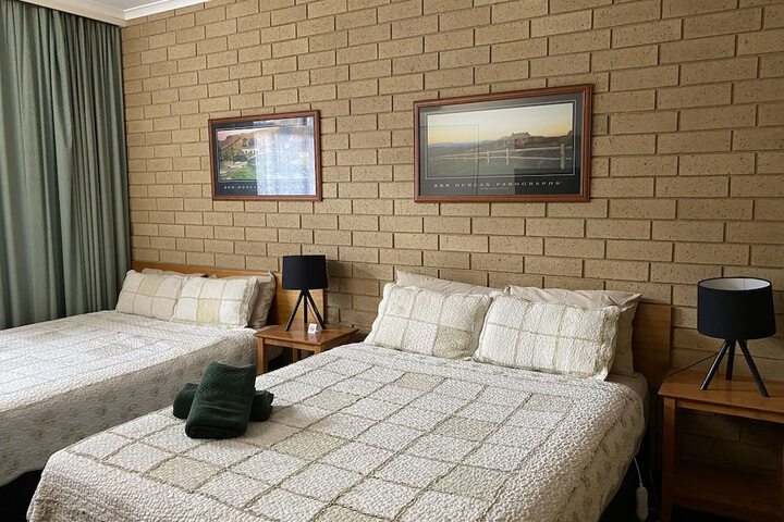 Room 36 of 62
