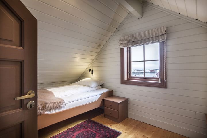 Room 19 of 58