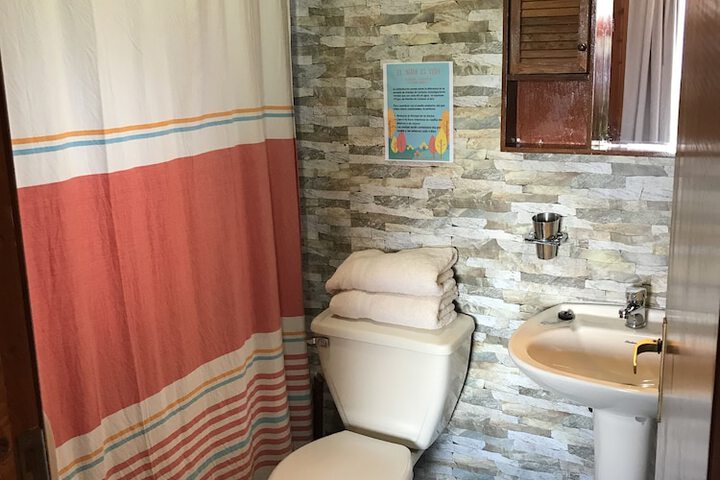 Room 17 of 32