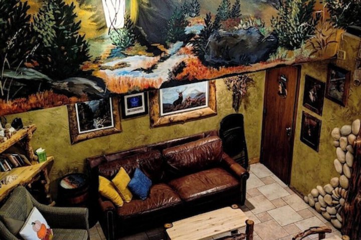 Hotel Interior 10 of 100