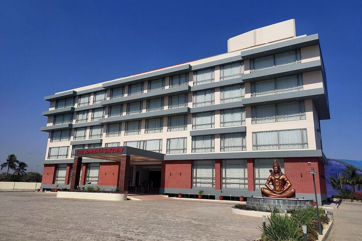 Hotel 32 of 32