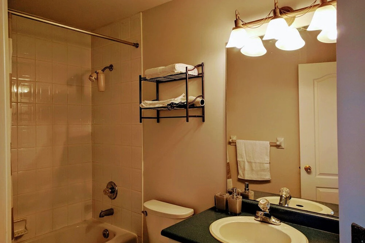 Room 7 of 15
