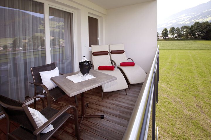Terrace/Patio 15 of 69