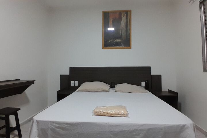 Room 25 of 47
