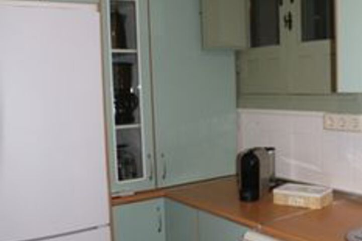 Room 13 of 21
