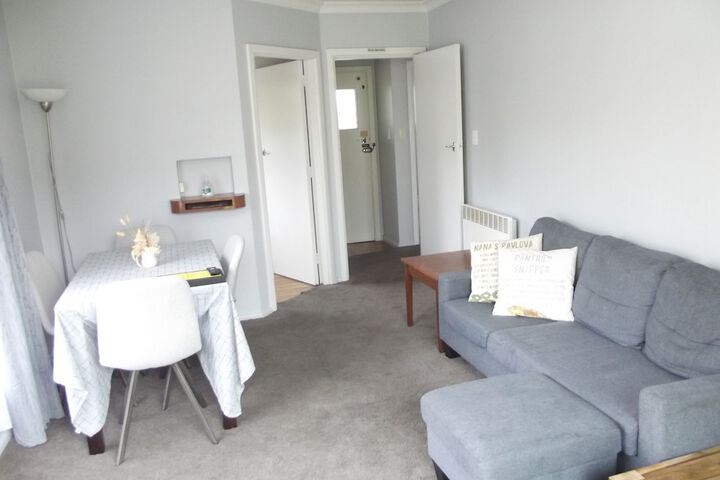 Room 5 of 40