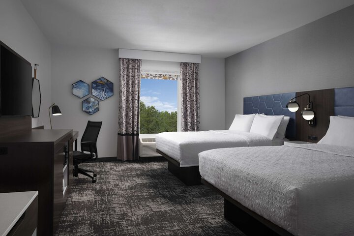 Room 8 of 39