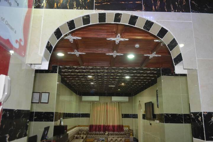 Dining 40 of 57