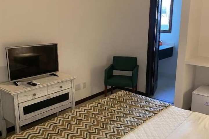Room 3 of 46