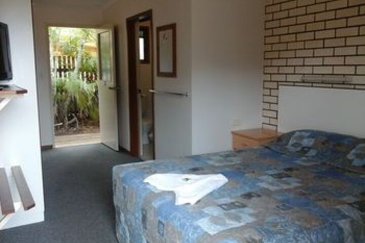 Room 7 of 23