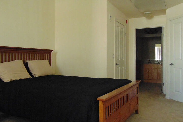 Room 5 of 22