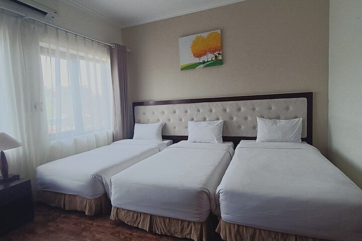 Room 16 of 99