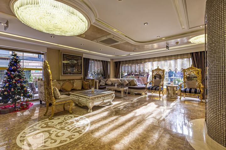 Lobby Photos