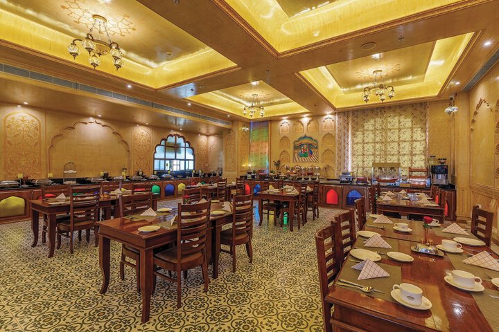 Dining 69 of 110