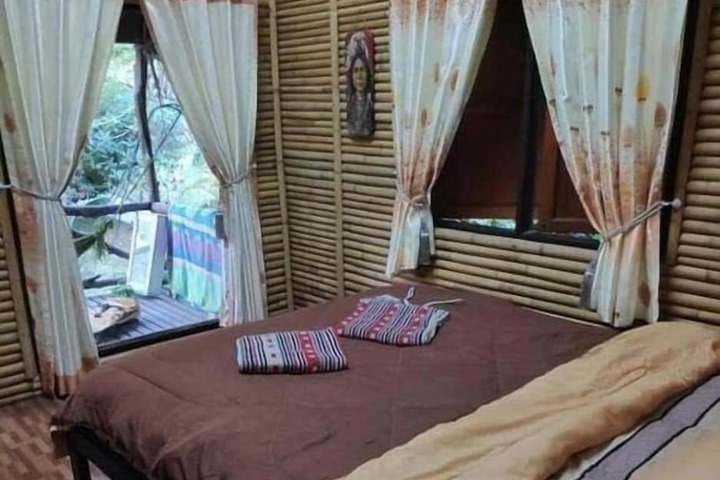 Room 14 of 29