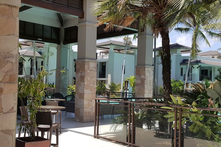 Hotel Interior 4 of 96