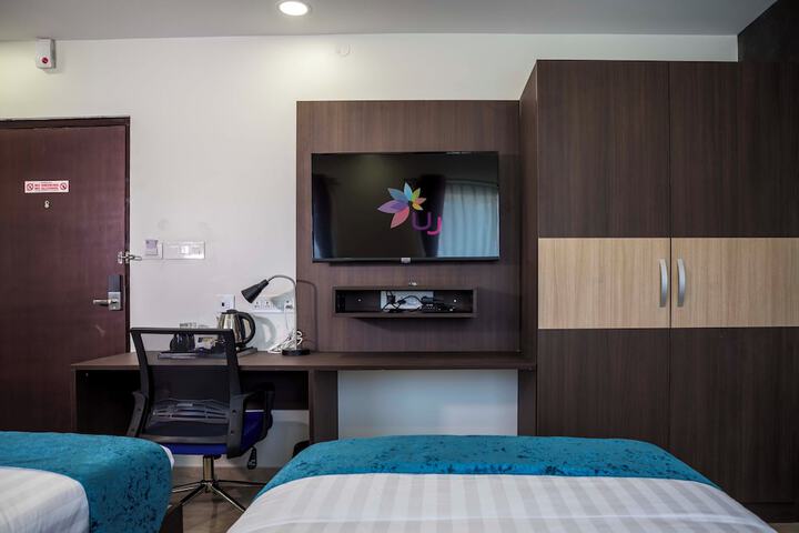 Room 7 of 49