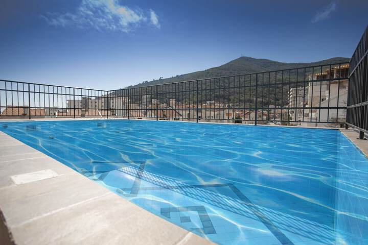 Pool 40 of 71