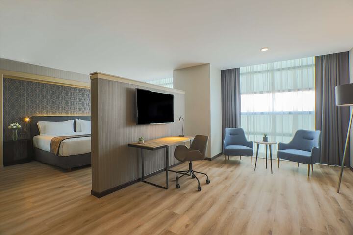 Room 7 of 35