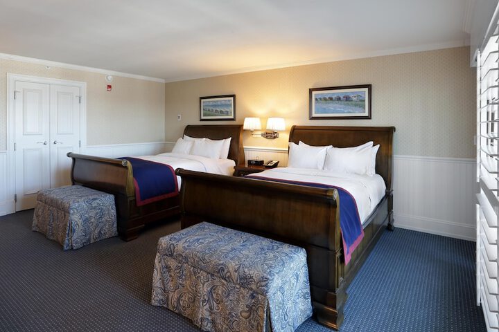 Room 20 of 112
