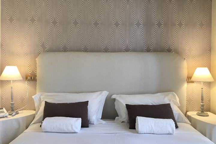 Room 17 of 61
