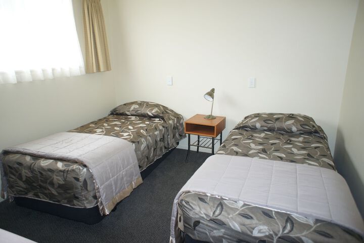 Room 13 of 93