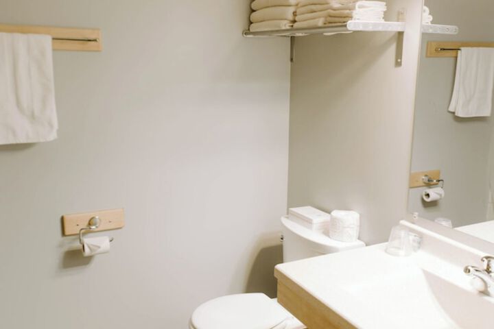 Room 43 of 58