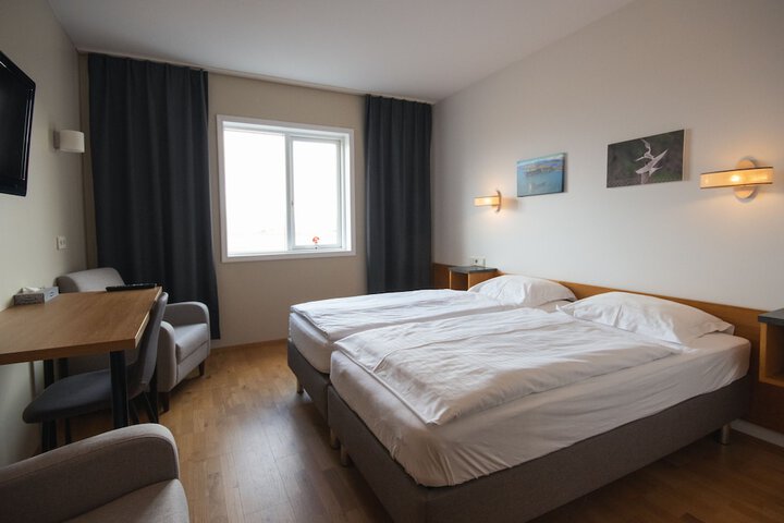 Room 4 of 35