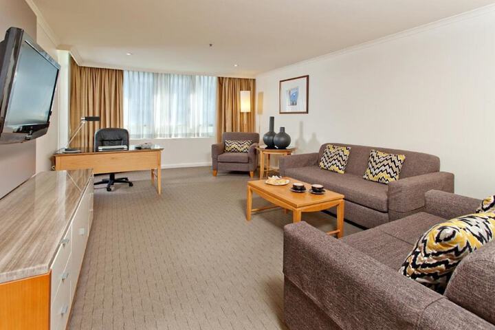 Room 15 of 39