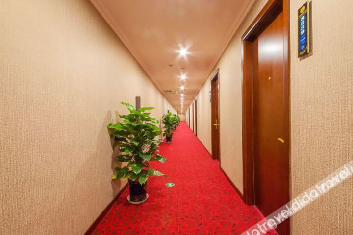 Hotel Interior 6 of 11