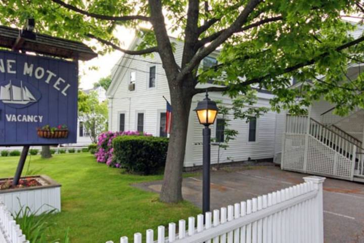 Property Grounds 48 of 55