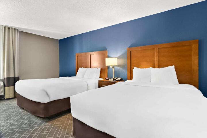 Double Accessible King Size Bed