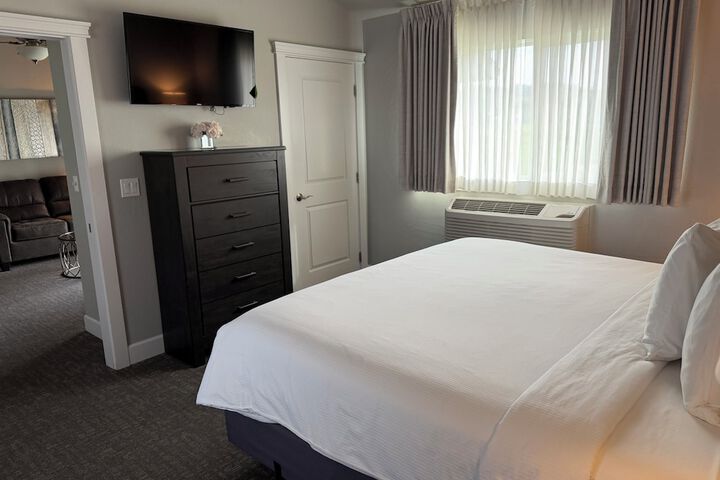 Room 25 of 149